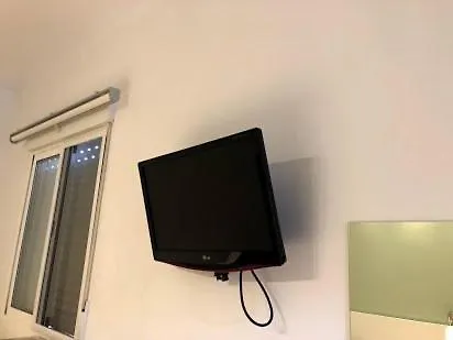 Estudio Familiar Con Bano Compartido Sevilla Deluxe Rosales Apartment Tocina