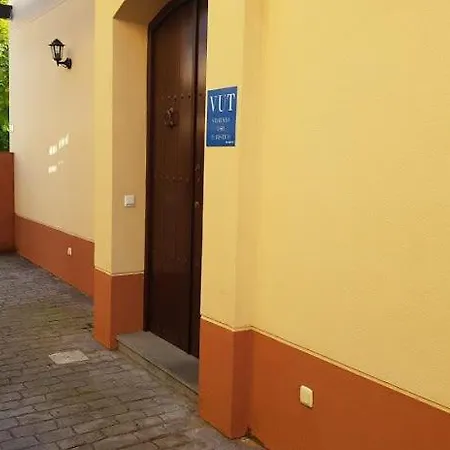 Apartment Estudio Familiar Con Bano Compartido Sevilla Deluxe Rosales