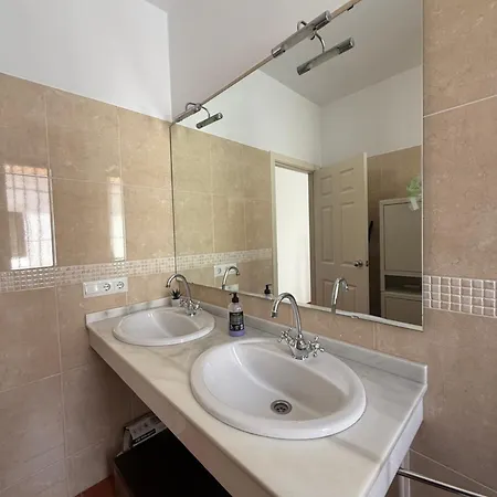 Apartment Estudio Familiar Con Bano Compartido Sevilla Deluxe Rosales Tocina